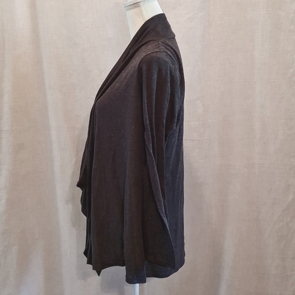 Dark grey/black cardian prob Sz XL GUC, comfortable - Picture 2 of 3